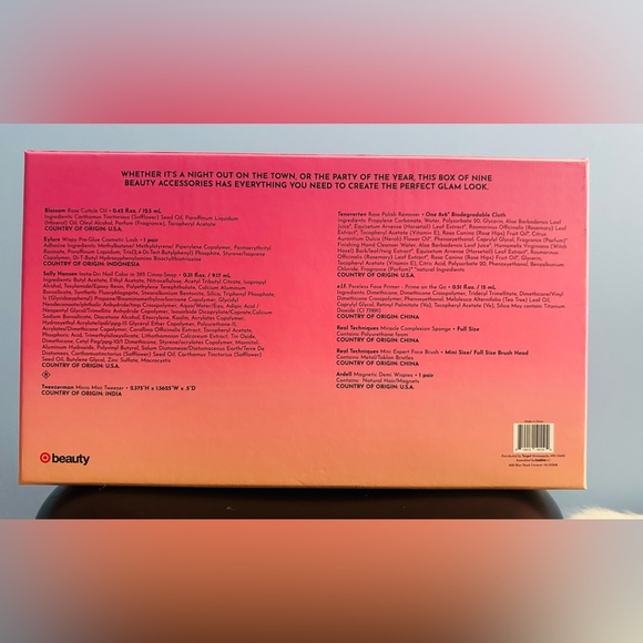 Target - All Glammed Up 9 Piece Collection of Party Prep Accessories - Picture 3 of 15